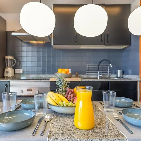 Arizona's Bay Mogán